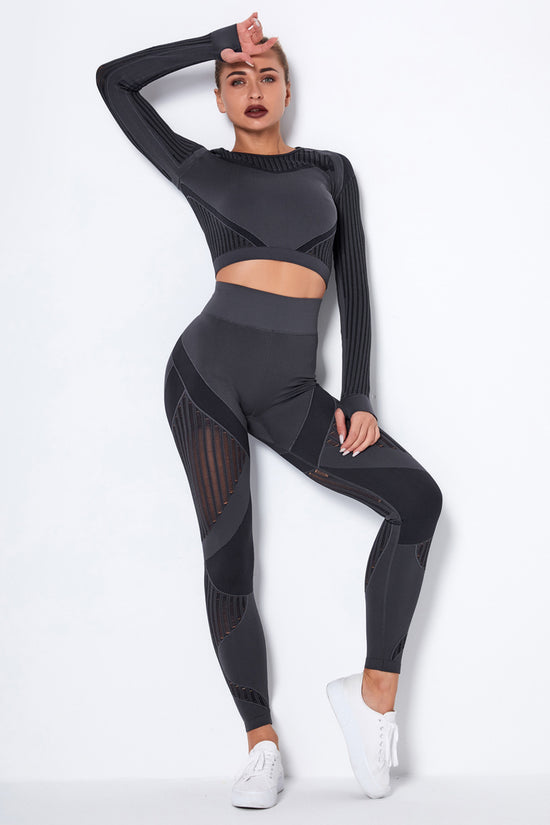 Seamless Yoga Suit : Long-Sleeved Absorbent Knit Activewear